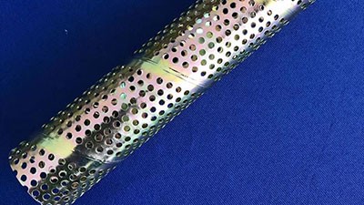 螺旋(xuan)沖孔焊管