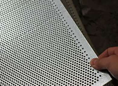 不鏽鋼沖(chòng)孔網的安裝方(fāng)式